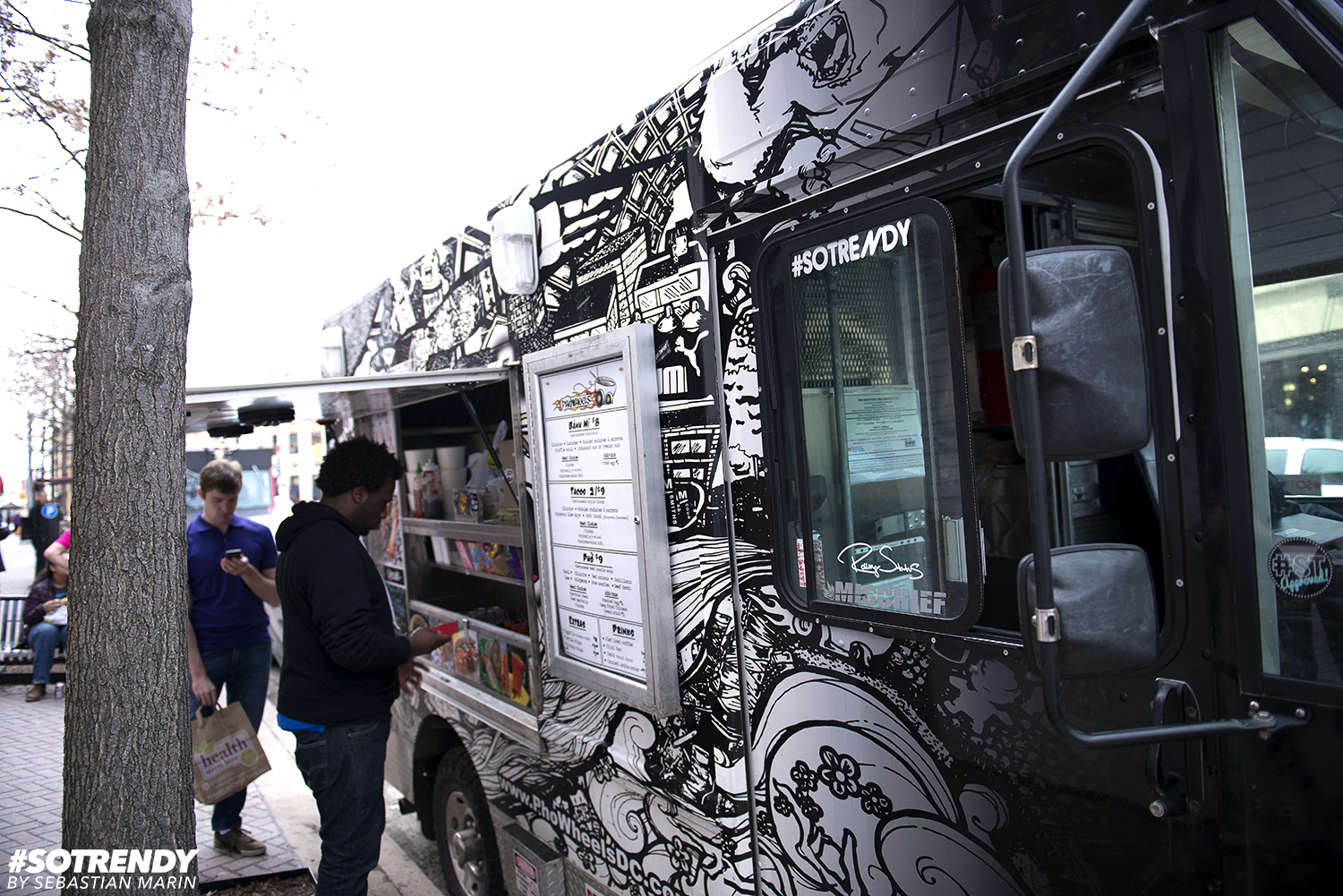 SOTRENDY - By Sebastian Marin