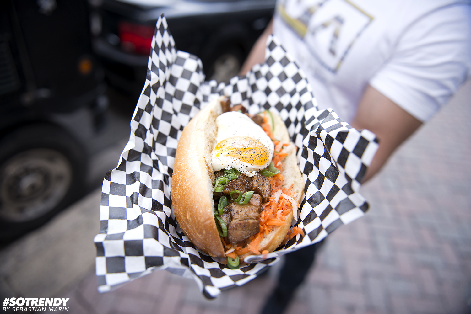 SOTRENDY - By Sebastian Marin
