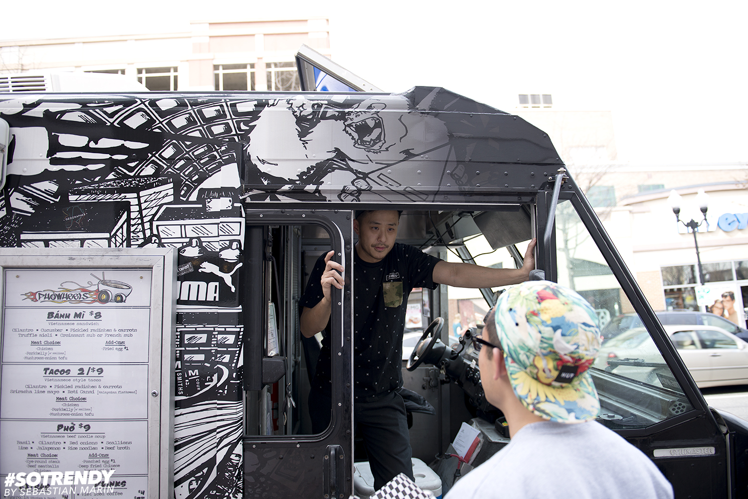 SOTRENDY - By Sebastian Marin